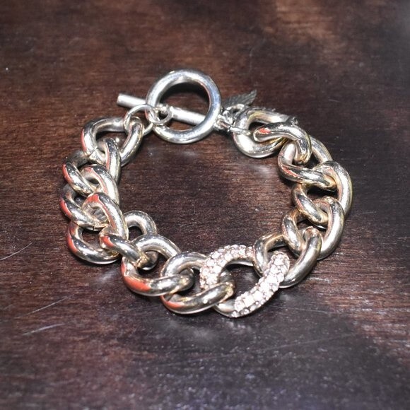 Victoria's Secret Chunky Gold Chain Bracelet - Picture 8 of 11